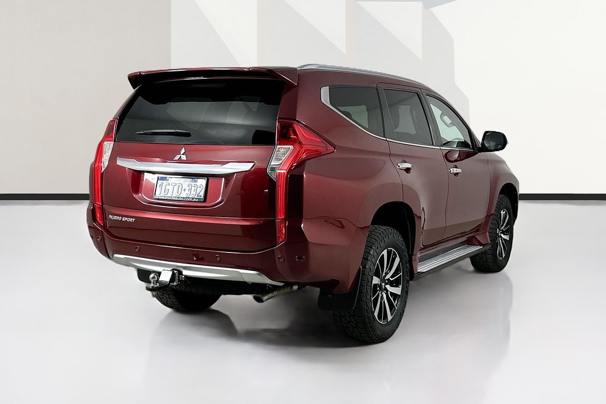 2017 Mitsubishi PAJERO SPORT EXCEED (4x4) 7 SEAT MY16