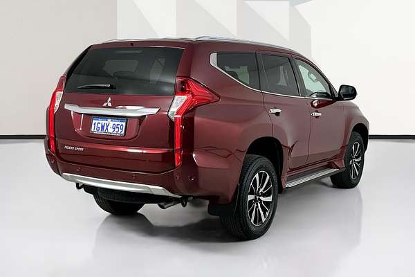 2017 Mitsubishi PAJERO SPORT EXCEED (4x4) 7 SEAT MY17