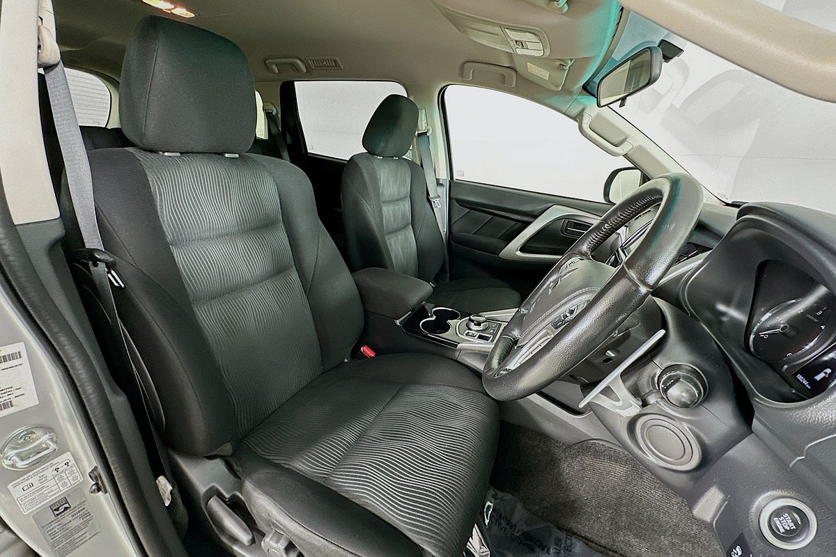 2017 Mitsubishi PAJERO SPORT GLX (4x4) 5 SEAT MY17