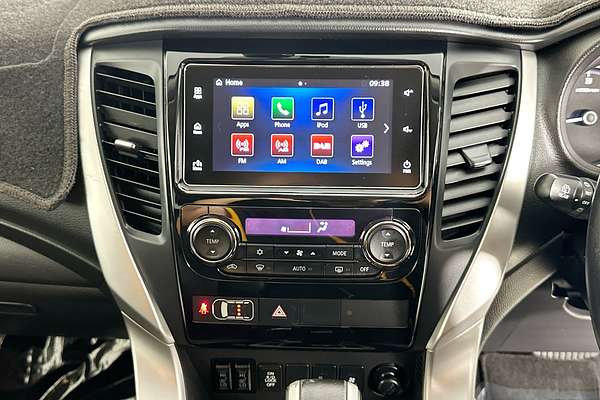 2017 Mitsubishi PAJERO SPORT EXCEED (4x4) 7 SEAT MY17