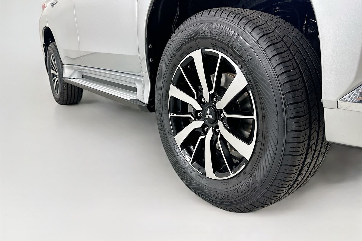 2017 Mitsubishi PAJERO SPORT GLS (4x4) 7 SEAT MY17