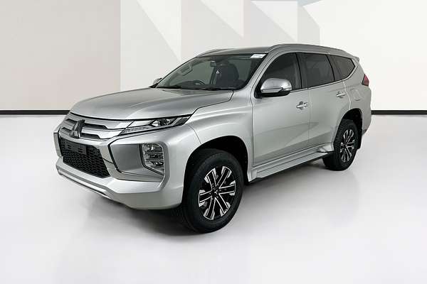 2022 Mitsubishi Pajero Sport GLS QF