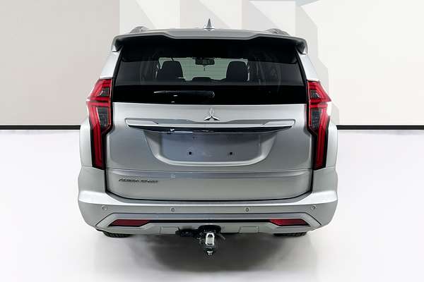 2022 Mitsubishi Pajero Sport GLS QF
