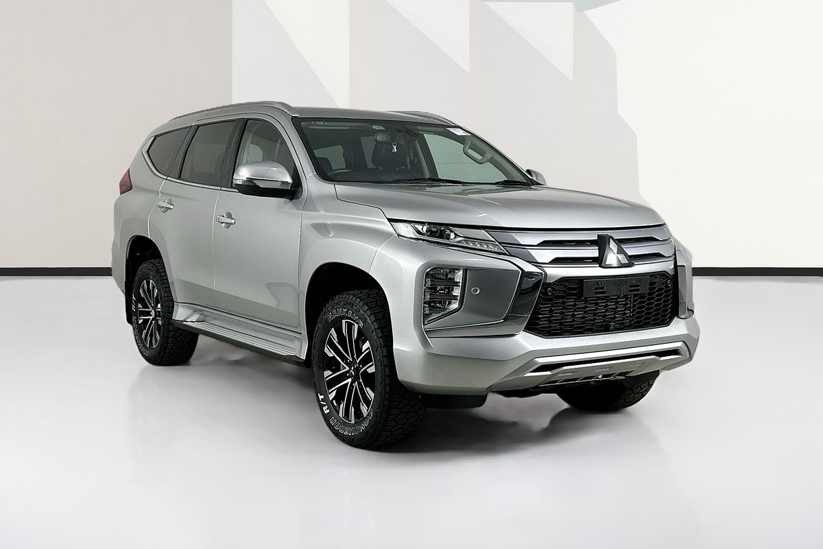 2021 Mitsubishi PAJERO SPORT Exceed QF