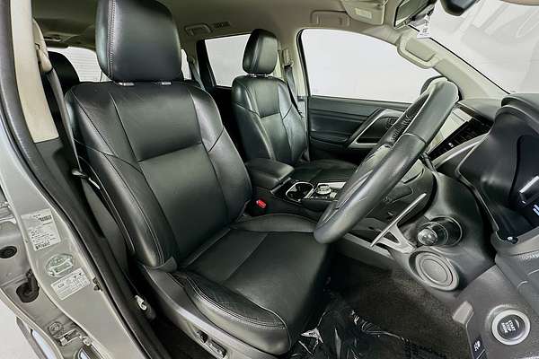 2021 Mitsubishi PAJERO SPORT Exceed QF