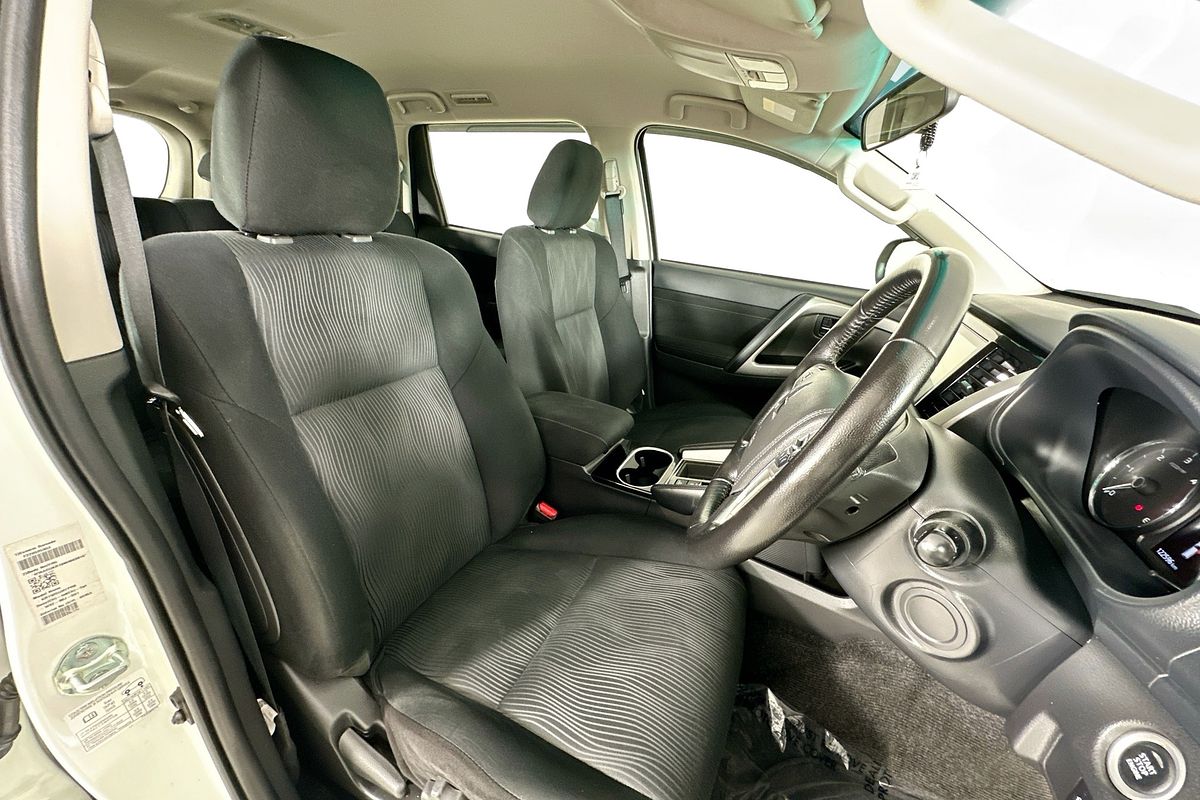 2022 Mitsubishi PAJERO SPORT GLX (2WD) 5 SEAT QF MY22