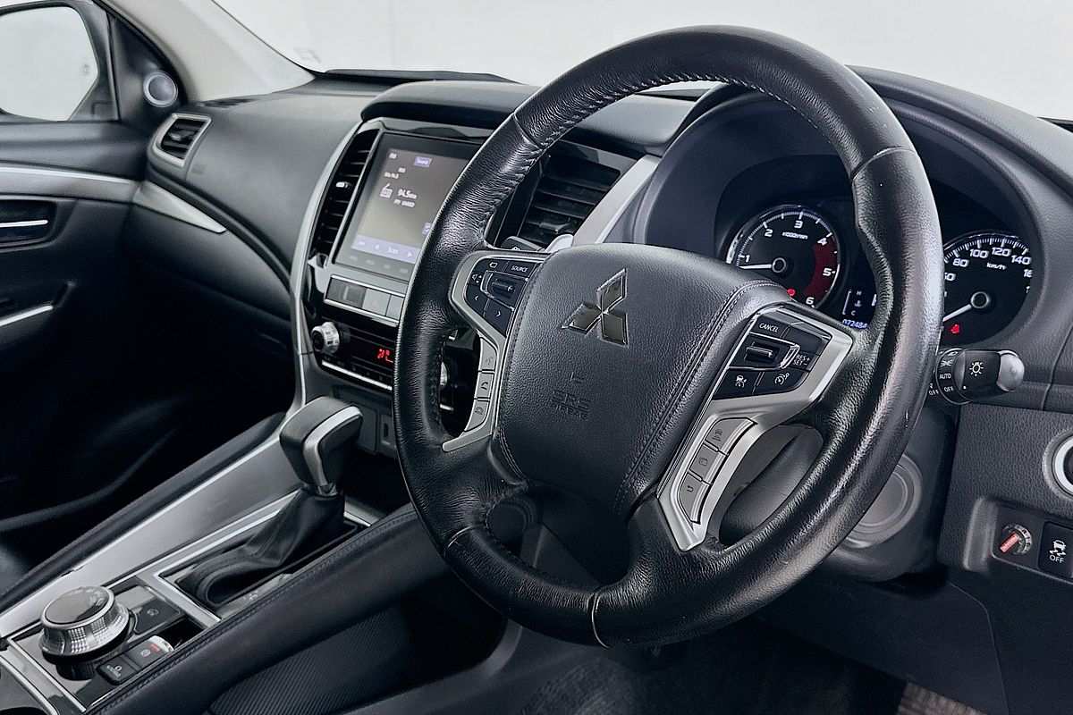 2022 Mitsubishi PAJERO SPORT GLS QF