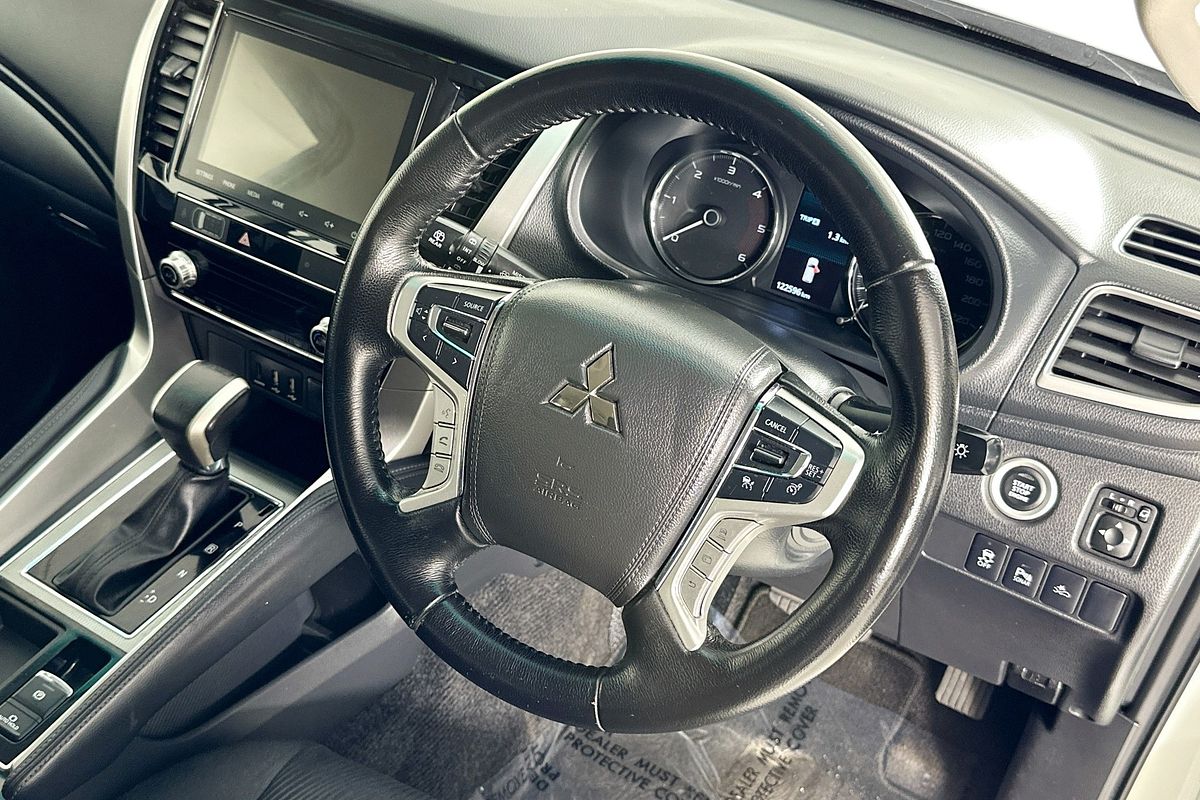 2022 Mitsubishi PAJERO SPORT GLX (2WD) 5 SEAT QF MY22