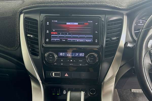 2016 Mitsubishi PAJERO SPORT EXCEED (4x4) 7 SEAT MY16