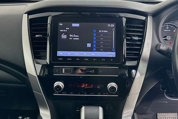 2022 Mitsubishi PAJERO SPORT GLS QF