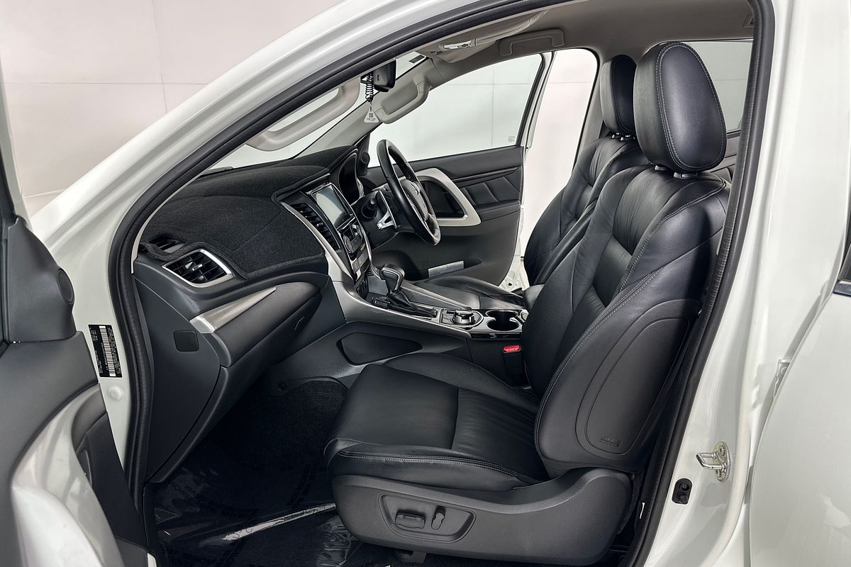 2016 Mitsubishi PAJERO SPORT GLS (4x4) 7 SEAT MY16