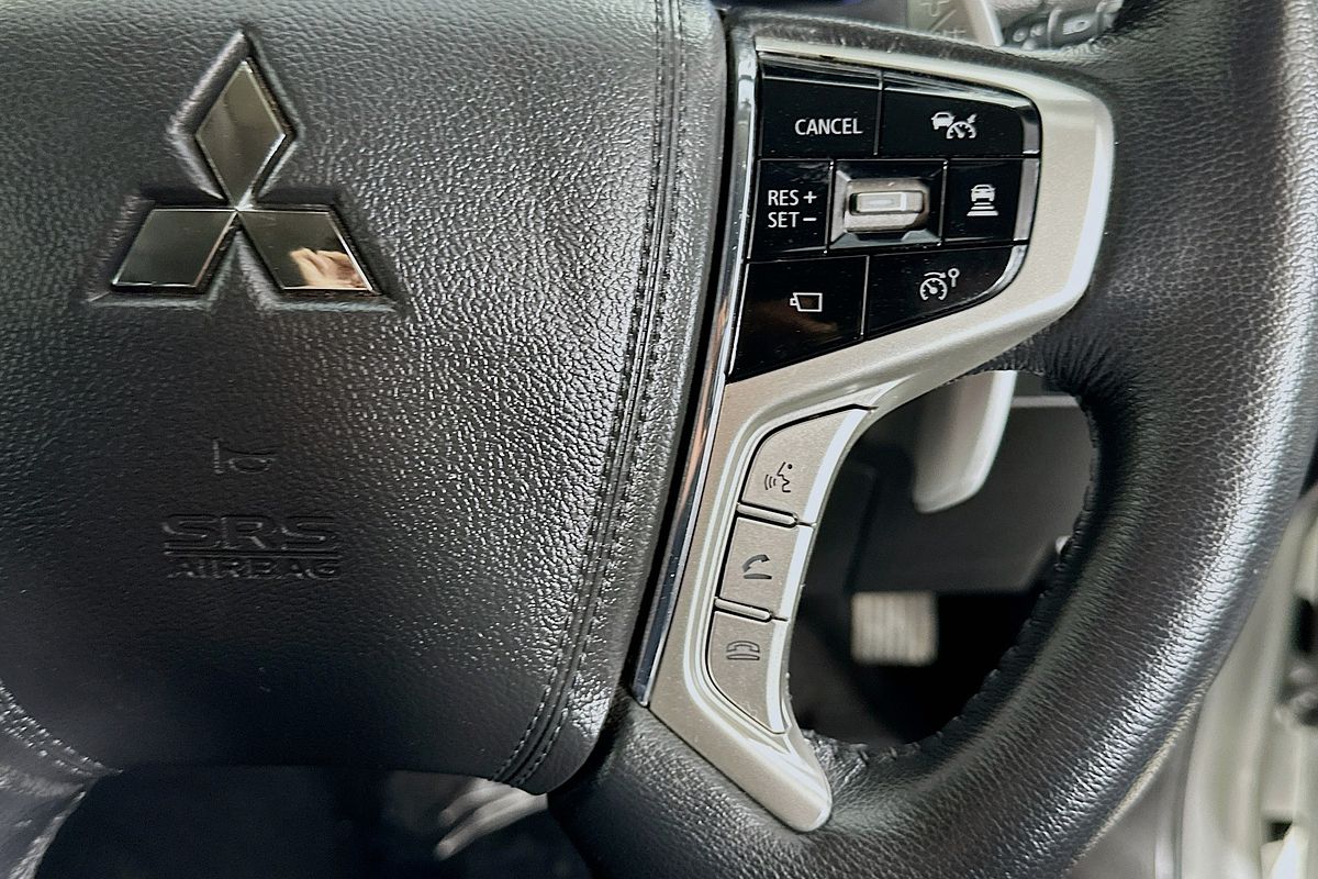 2021 Mitsubishi PAJERO SPORT Exceed QF