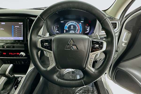 2021 Mitsubishi PAJERO SPORT Exceed QF