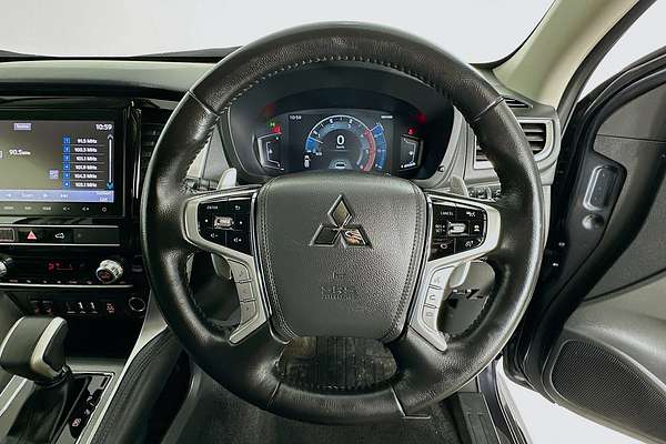2022 Mitsubishi PAJERO SPORT EXCEED (4WD) 7 SEAT QF MY22