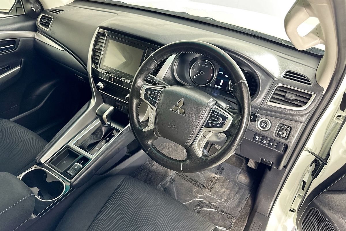 2022 Mitsubishi PAJERO SPORT GLX (2WD) 5 SEAT QF MY22