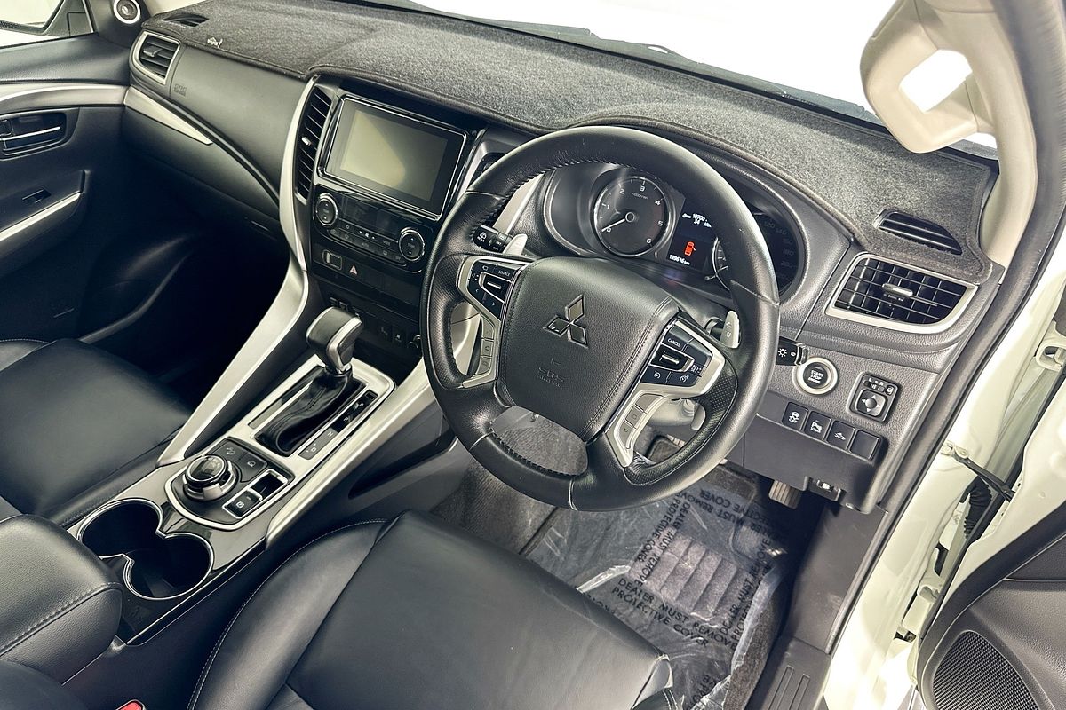 2016 Mitsubishi PAJERO SPORT EXCEED (4x4) 7 SEAT MY16