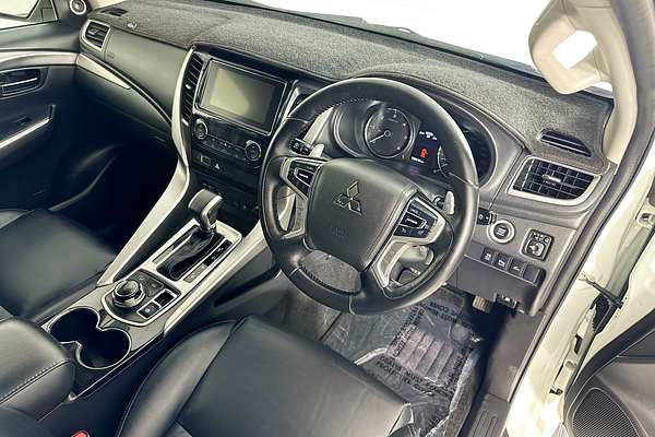 2016 Mitsubishi PAJERO SPORT EXCEED (4x4) 7 SEAT MY16