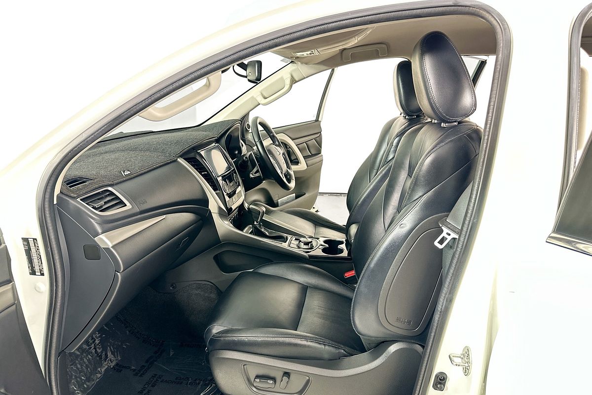 2016 Mitsubishi PAJERO SPORT EXCEED (4x4) 7 SEAT MY16