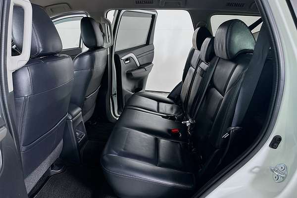 2022 Mitsubishi PAJERO SPORT GLS QF
