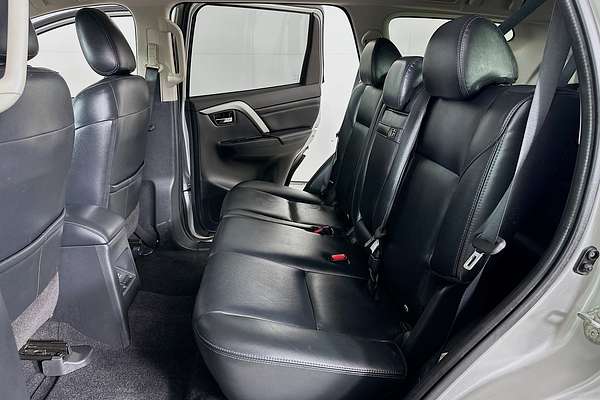 2021 Mitsubishi PAJERO SPORT Exceed QF