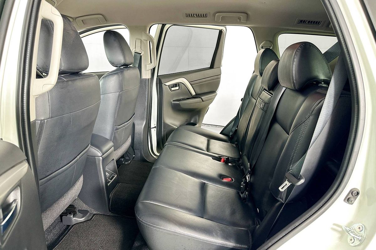 2022 Mitsubishi PAJERO SPORT GLS (4WD) 7 SEAT QF MY22