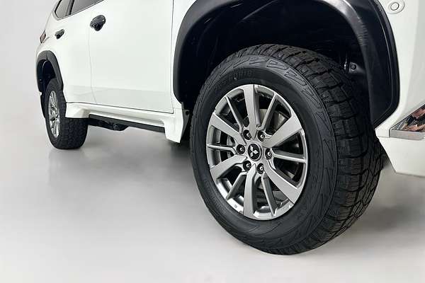 2016 Mitsubishi PAJERO SPORT EXCEED (4x4) 7 SEAT MY16