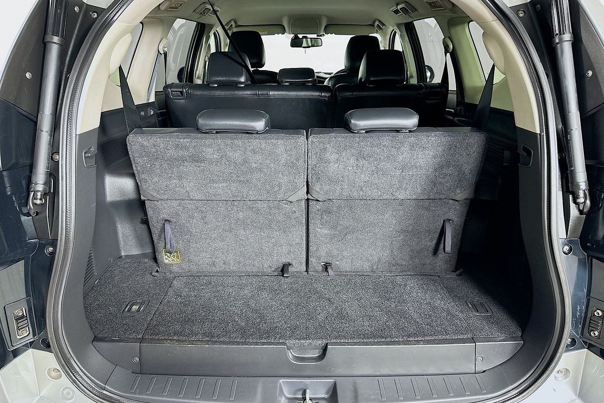 2021 Mitsubishi PAJERO SPORT Exceed QF
