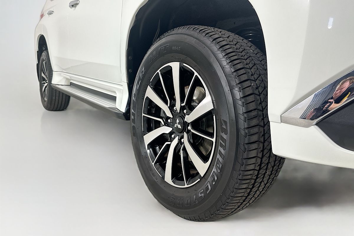 2017 Mitsubishi PAJERO SPORT GLS (4x4) 7 SEAT MY17