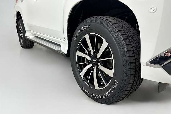 2016 Mitsubishi PAJERO SPORT EXCEED (4x4) 7 SEAT MY16