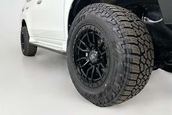 2022 Mitsubishi PAJERO SPORT GLS QF