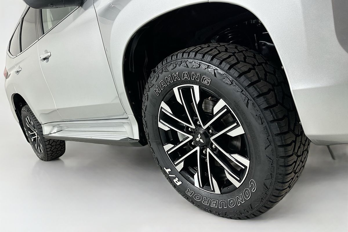 2021 Mitsubishi PAJERO SPORT Exceed QF