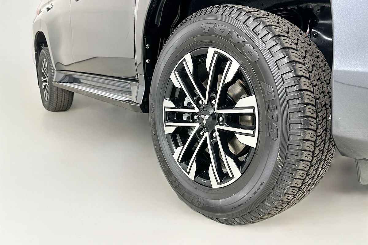 2022 Mitsubishi PAJERO SPORT EXCEED (4WD) 7 SEAT QF MY22