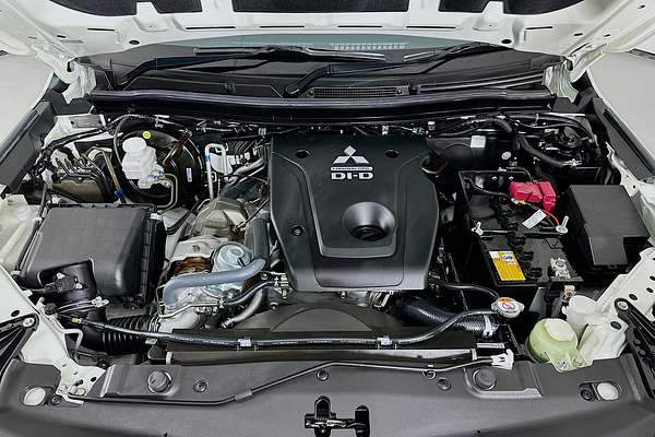 2024 Mitsubishi Pajero Sport Exceed QF