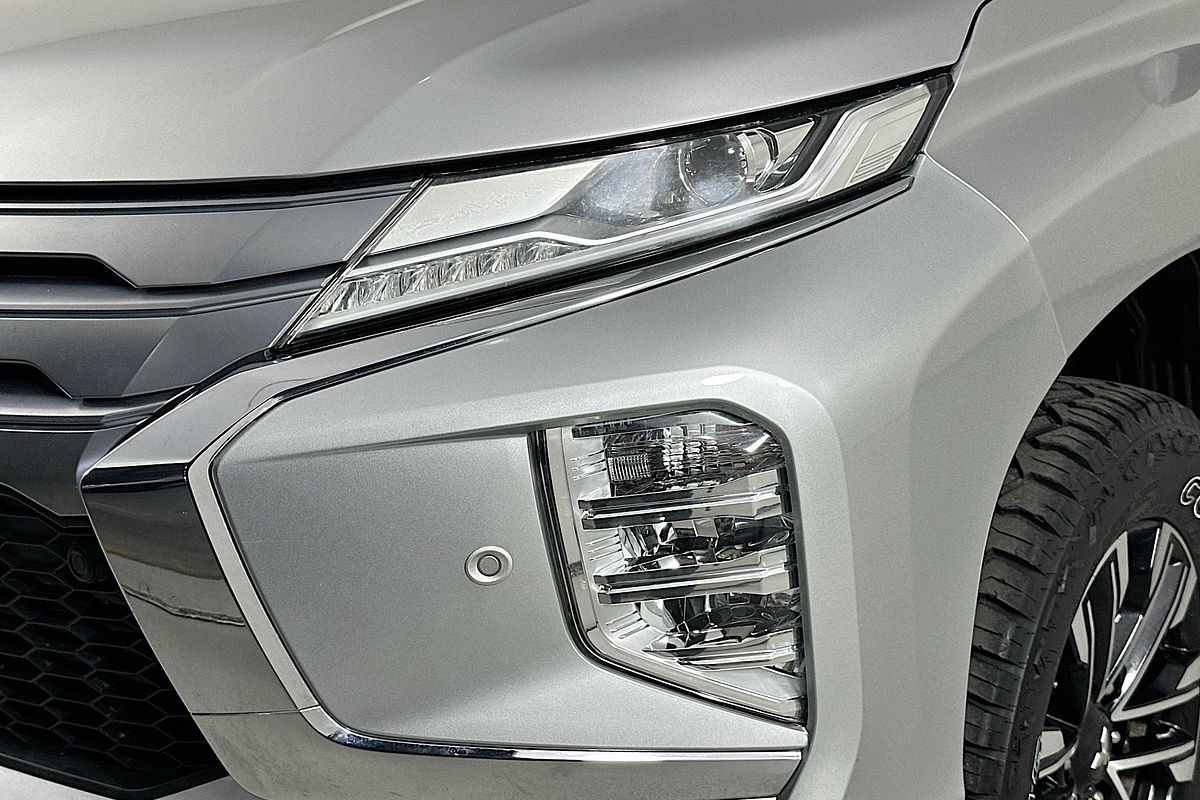 2021 Mitsubishi PAJERO SPORT Exceed QF