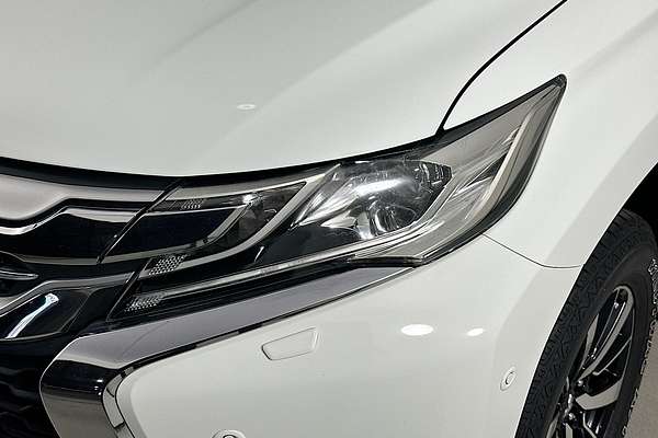2016 Mitsubishi PAJERO SPORT EXCEED (4x4) 7 SEAT MY16