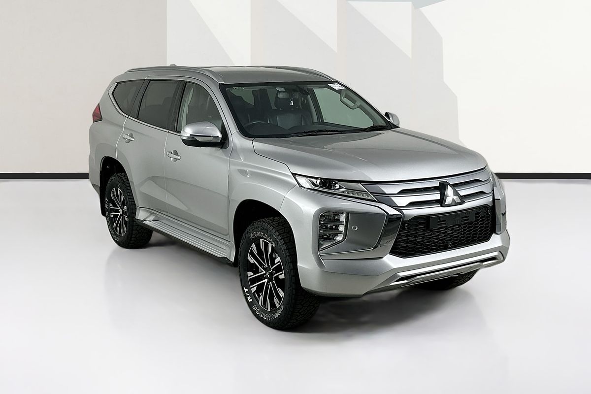 2021 Mitsubishi PAJERO SPORT Exceed QF