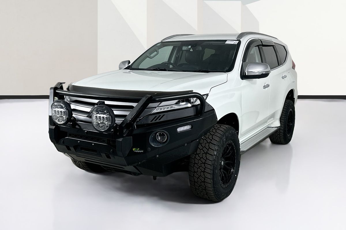 2022 Mitsubishi PAJERO SPORT GLS QF