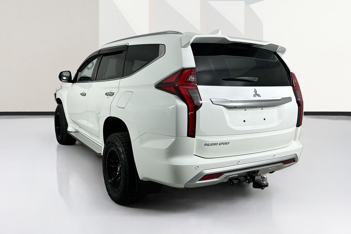 2022 Mitsubishi PAJERO SPORT GLS QF
