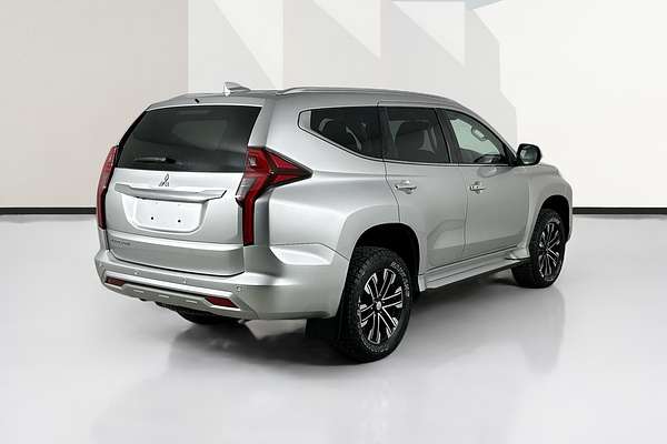 2021 Mitsubishi PAJERO SPORT Exceed QF