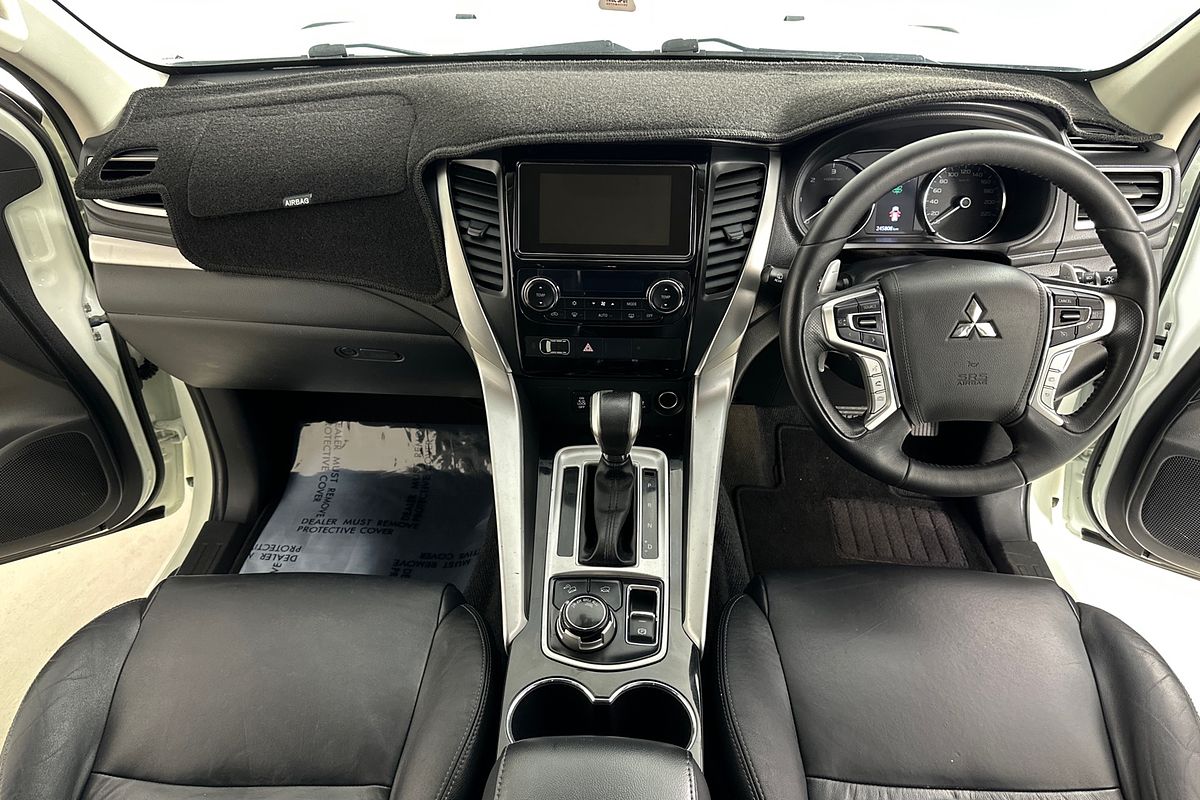 2017 Mitsubishi PAJERO SPORT GLS (4x4) 7 SEAT MY16