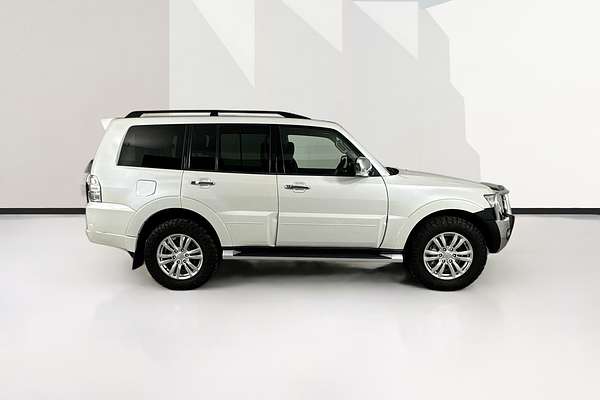 2016 Mitsubishi PAJERO GLX LWB (4x4) NX MY16