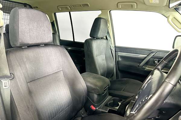 2018 Mitsubishi PAJERO GLX LWB (4x4) NX MY18