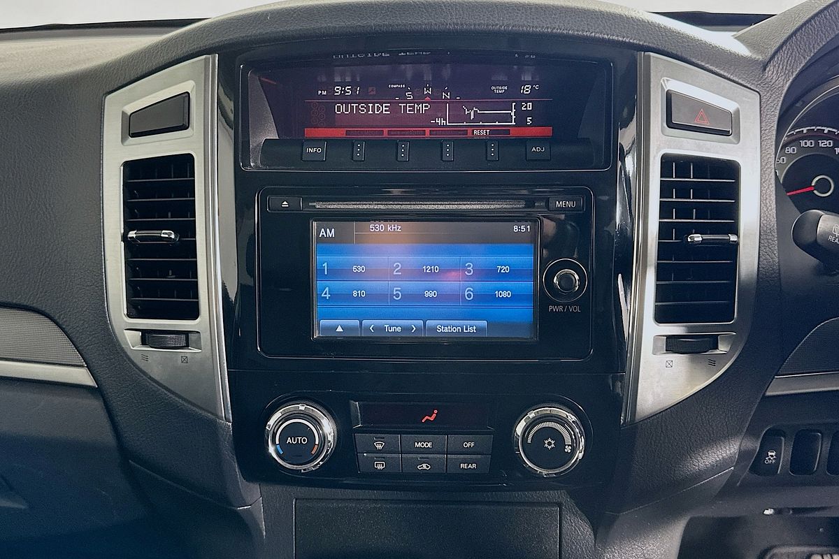 2015 Mitsubishi PAJERO GLX LWB (4x4) NX MY15
