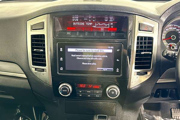 2018 Mitsubishi PAJERO GLX LWB (4x4) NX MY18