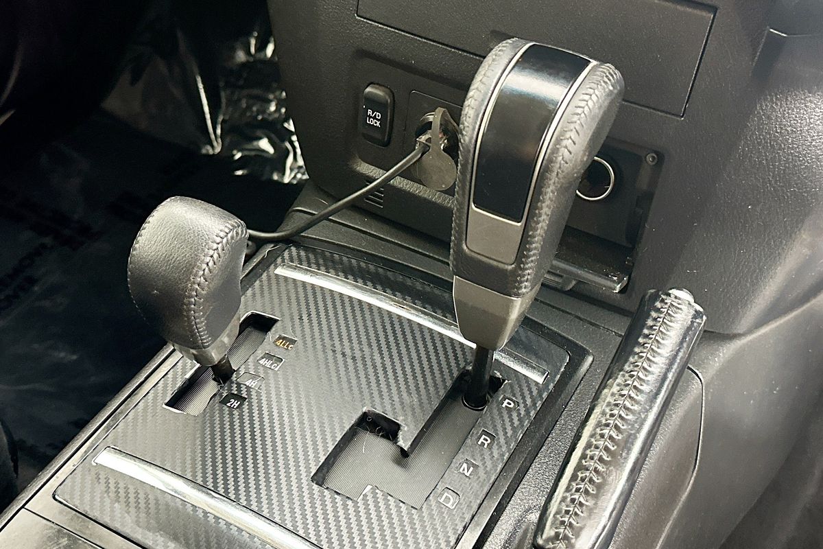 2018 Mitsubishi PAJERO GLX LWB (4x4) NX MY18