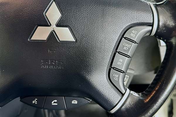 2016 Mitsubishi PAJERO GLX LWB (4x4) NX MY16