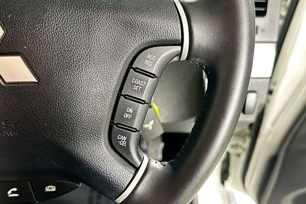 2018 Mitsubishi PAJERO GLX LWB (4x4) NX MY18