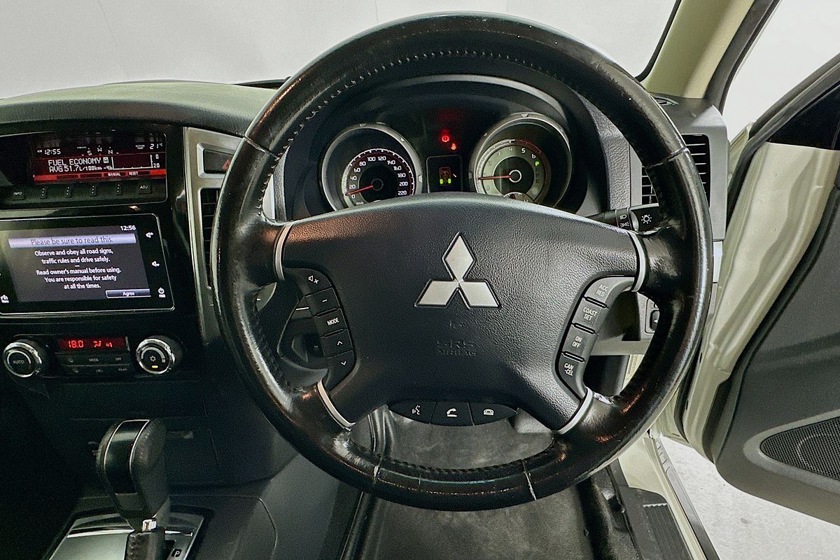 2016 Mitsubishi PAJERO GLX LWB (4x4) NX MY16