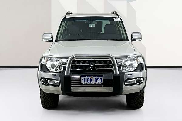 2016 Mitsubishi PAJERO GLX LWB (4x4) NX MY16