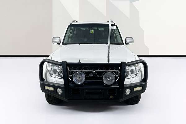 2016 Mitsubishi PAJERO GLS LWB (4x4) NX MY17